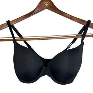 Victoria Secret Bra Size 32DD Underwire Padded Push Up Black